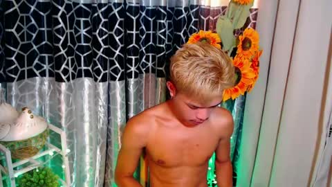 cCALL ME MJ online show from June 22, 11:13 pm