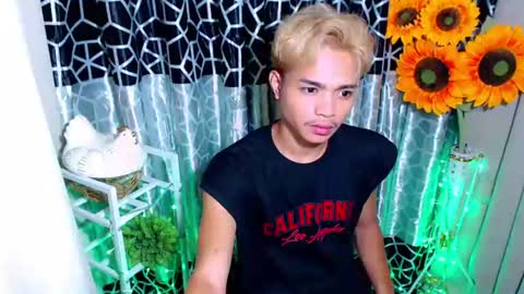 cCALL ME MJ online show from June 28, 9:59 am
