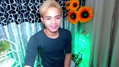 cCALL ME MJ online show from July 2, 11:38 am