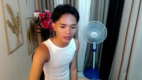 cCALL ME MJ online show from July 22, 7:33 am