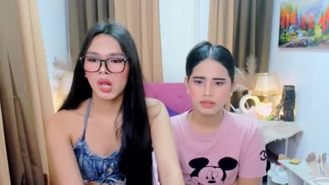 mooreen online show from November 10, 9:58 pm