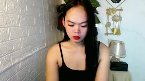 Snapshot of asian_pretty143 chatting on July 8, 6:40 am asian_pretty143 online show from July 8, 6:40 am