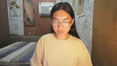 Rhean online show from October 23, 2:22 am