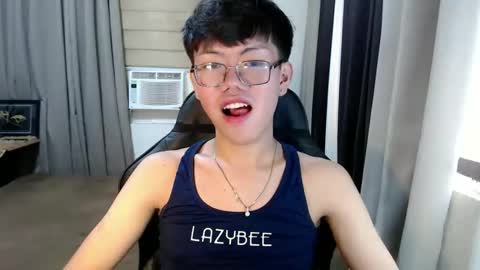 Snapshot of asian_rics69 chatting on March 10, 6:51 am rics online show from March 10, 6:51 am