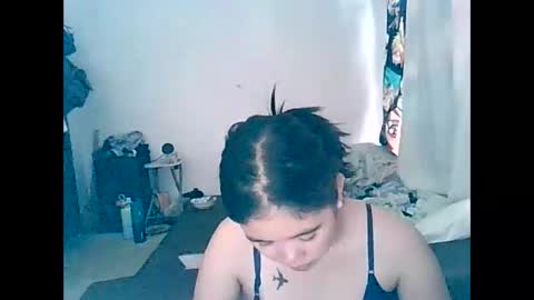 asian_rosemary online show from March 17, 9:12 am