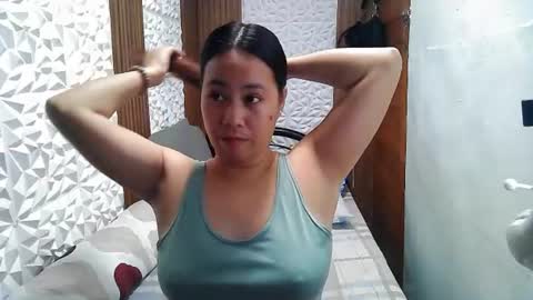 Snapshot of asian_sexydimples chatting on June 12, 3:33 pm Trixie online show from June 12, 3:33 pm