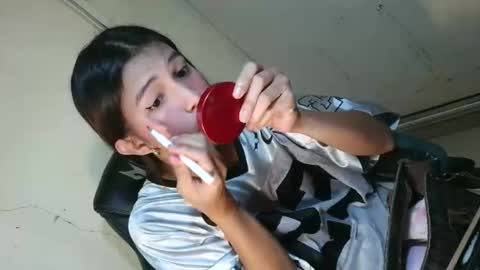 Snapshot of asian_sweetpinayxxx chatting on May 18, 11:43 pm asian_sweetpinayxxx online show from May 18, 11:43 pm