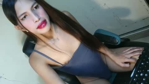 Snapshot of asian_sweetpinayxxx chatting on May 19, 2:07 am asian_sweetpinayxxx online show from May 19, 2:07 am