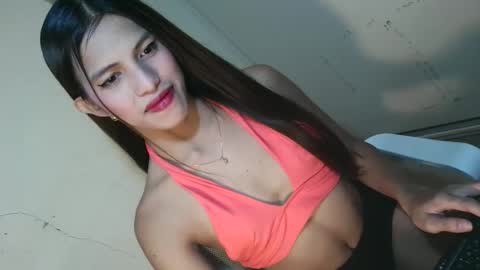 Snapshot of asian_sweetpinayxxx chatting on May 25, 12:49 am asian_sweetpinayxxx online show from May 25, 12:49 am