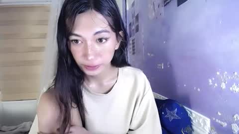 SOFIA online show from May 6, 7:19 pm