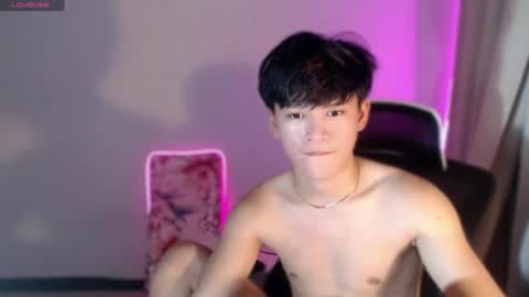 Snapshot of asianbrilee chatting on June 18, 7:41 am asianbrilee online show from June 18, 7:41 am