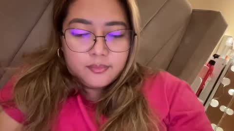 Snapshot of asianbunny10 chatting on June 5, 4:13 pm Curvy online show from June 5, 4:13 pm