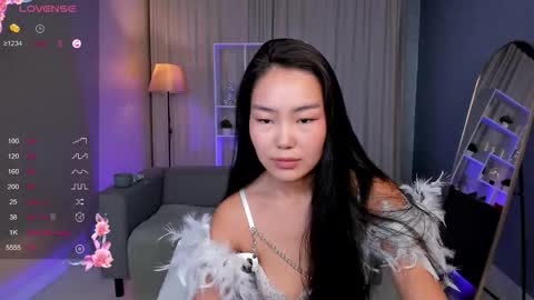 asiancheek online show from November 6, 1:17 am