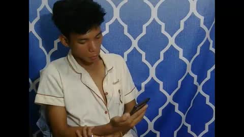 Isan online show from May 22, 12:33 pm