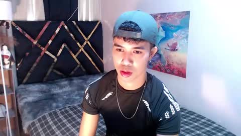 asiancum_peter online show from January 16, 2:04 am