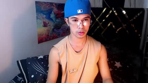 asiancum_peter online show from April 28, 11:37 am