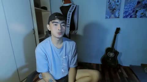 Bry online show from December 24, 9:00 pm