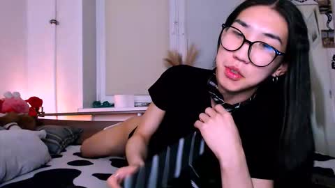 Snapshot of asiancvnt chatting on February 11, 8:47 pm asiancvnt online show from February 11, 8:47 pm