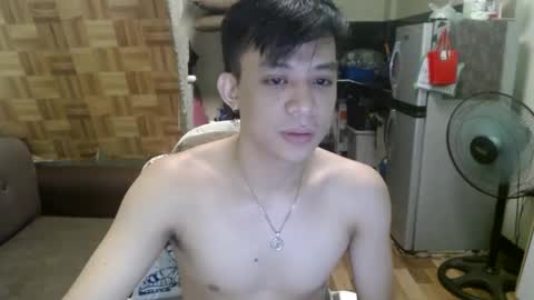 asiandreamboyx online show from December 18, 12:07 pm