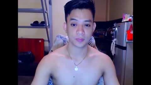 asiandreamboyx online show from October 7, 9:06 am