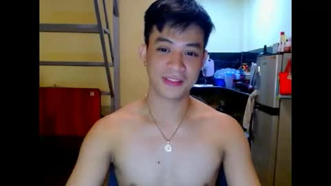 asiandreamboyx online show from April 15, 1:12 am