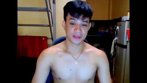 asiandreamboyx online show from April 26, 2:09 am