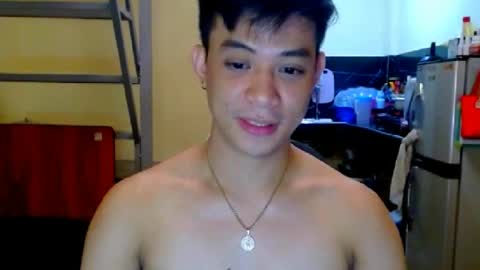 Snapshot of asiandreamboyx chatting on June 19, 6:01 pm asiandreamboyx online show from June 19, 6:01 pm