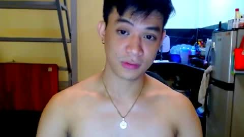 Snapshot of asiandreamboyx chatting on June 22, 4:04 pm asiandreamboyx online show from June 22, 4:04 pm