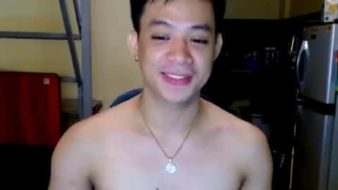 Snapshot of asiandreamboyx chatting on July 3, 5:36 am asiandreamboyx online show from July 3, 5:36 am