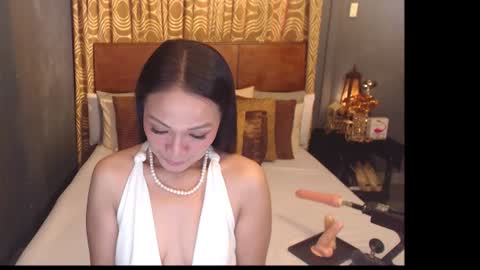 Snapshot of asianhotjasmin chatting on June 11, 8:01 am asianhotjasmin online show from June 11, 8:01 am