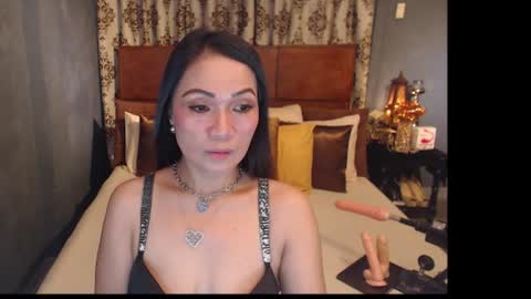 Snapshot of asianhotjasmin chatting on June 15, 8:38 am asianhotjasmin online show from June 15, 8:38 am