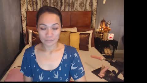 Snapshot of asianhotjasmin chatting on June 17, 10:39 am asianhotjasmin online show from June 17, 10:39 am