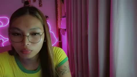 HI IM TAMIRA LOOKING FOR SERIOUS RELATIONSHIP online show from April 3, 3:21 pm