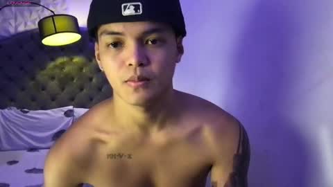 Snapshot of asianhugescott chatting on May 10, 11:37 am VICTORIA SCOTT online show from May 10, 11:37 am