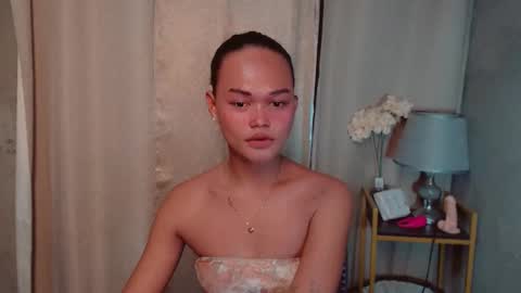 Snapshot of asiankianna chatting on November 20, 9:53 am Kianna online show from November 20, 9:53 am