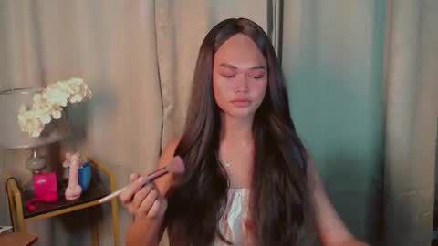 Snapshot of asiankianna chatting on November 24, 9:20 am Kianna online show from November 24, 9:20 am