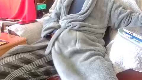 Snapshot of asianlooker chatting on February 17, 10:56 am John online show from February 17, 10:56 am