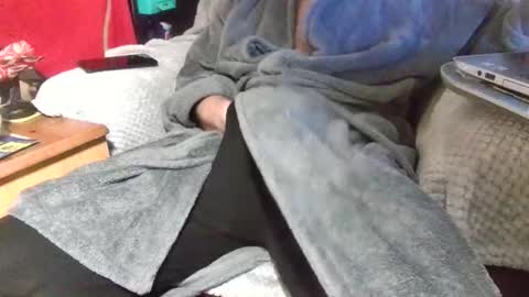 Snapshot of asianlooker chatting on February 26, 6:29 pm John online show from February 26, 6:29 pm