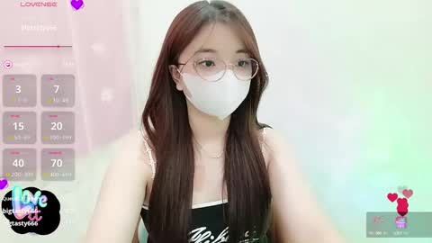 asianniky online show from October 17, 12:36 am