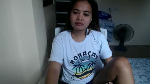 Snapshot of asianprettymay chatting on January 15, 5:12 am asianprettymay online show from January 15, 5:12 am