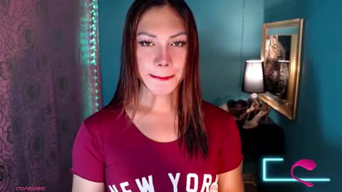 Snapshot of asiansignificant chatting on February 14, 5:37 am Babe online show from February 14, 5:37 am