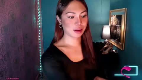 Snapshot of asiansignificant chatting on February 26, 11:59 pm Babe online show from February 26, 11:59 pm