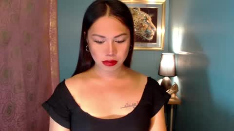 Snapshot of asiansignificant chatting on June 30, 1:28 am Babe online show from June 30, 1:28 am
