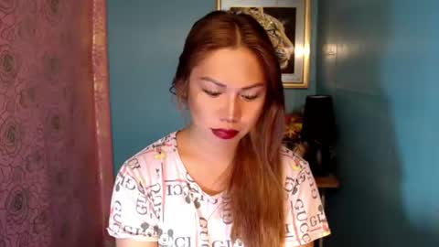 Snapshot of asiansignificant chatting on August 4, 11:51 pm Babe online show from August 4, 11:51 pm