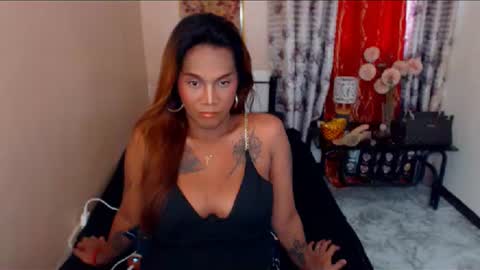 Snapshot of asiansweetbella chatting on June 23, 12:52 am asiansweetbella online show from June 23, 12:52 am