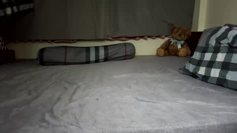 asianthai online show from November 11, 9:59 pm