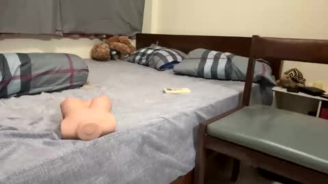 asianthai online show from November 12, 10:04 am