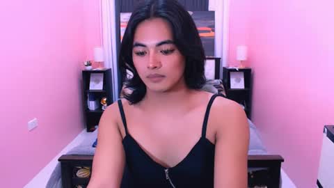 Snapshot of asianverstwink chatting on June 15, 10:01 pm asianverstwink online show from June 15, 10:01 pm