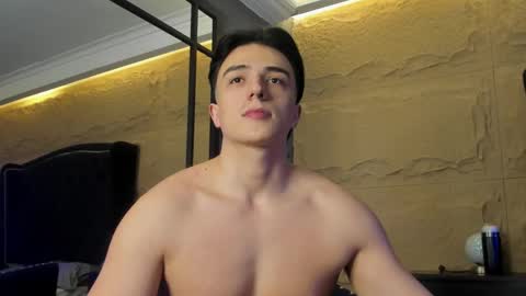 Aslan  online show from March 18, 1:53 am