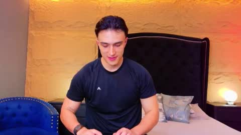 Aslan  online show from April 29, 3:10 am